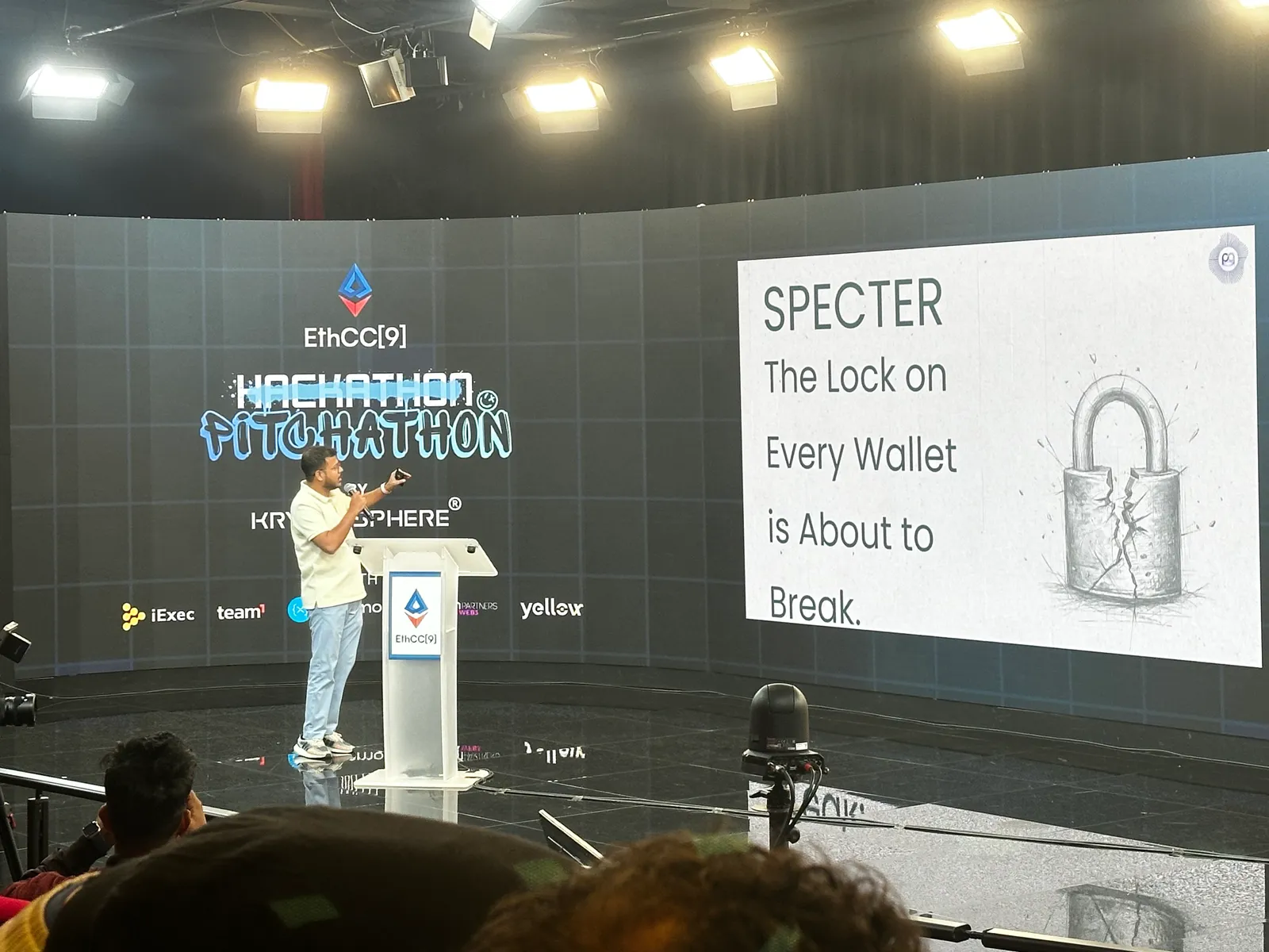 Pitched SPECTER at ETHCC[9] and won 3rd prize
